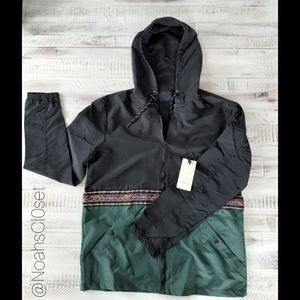 Nomad Windbreaker Jacket